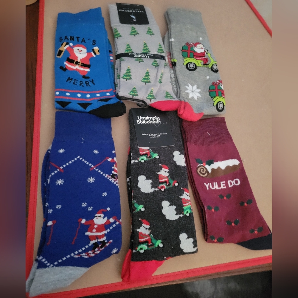 6 Pairs Mens NEW Christmas Socks Sants Skiing Stocking Stuffer A33